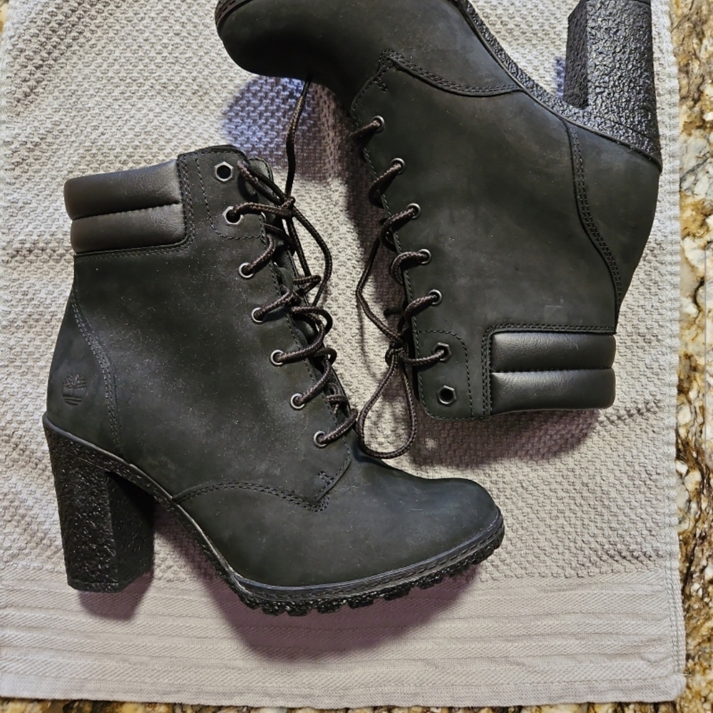 Timberland Black Heeled Lace-Up Boots